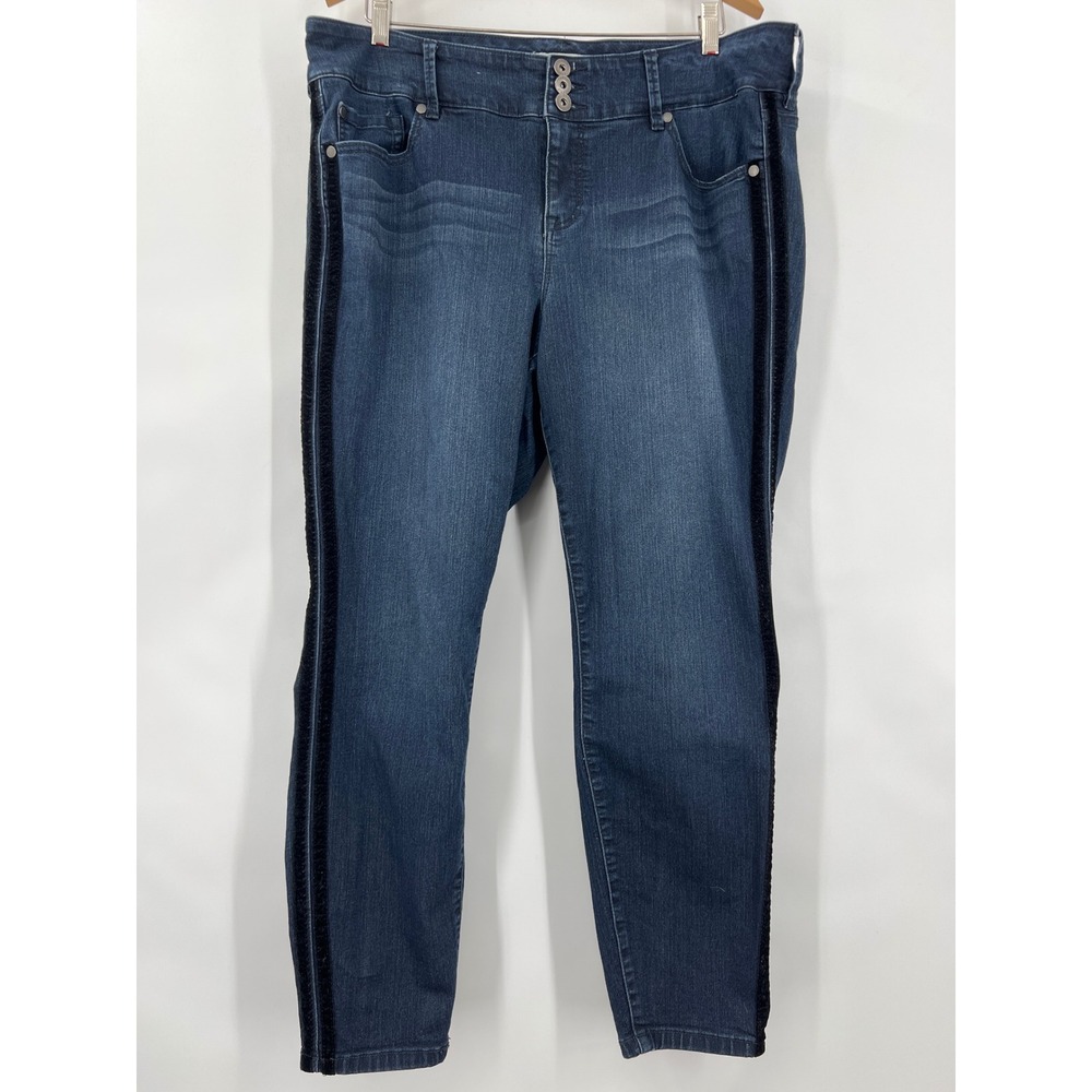 Torrid Jeans Women's 20R High‎ Rise Blue Capris Stretch Denim Black Velvet Trim